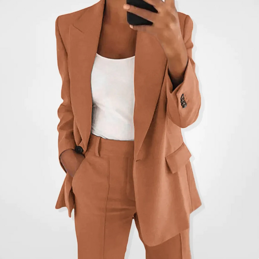 Costume Pour Femme Élégant - DéjàVu Boutique™